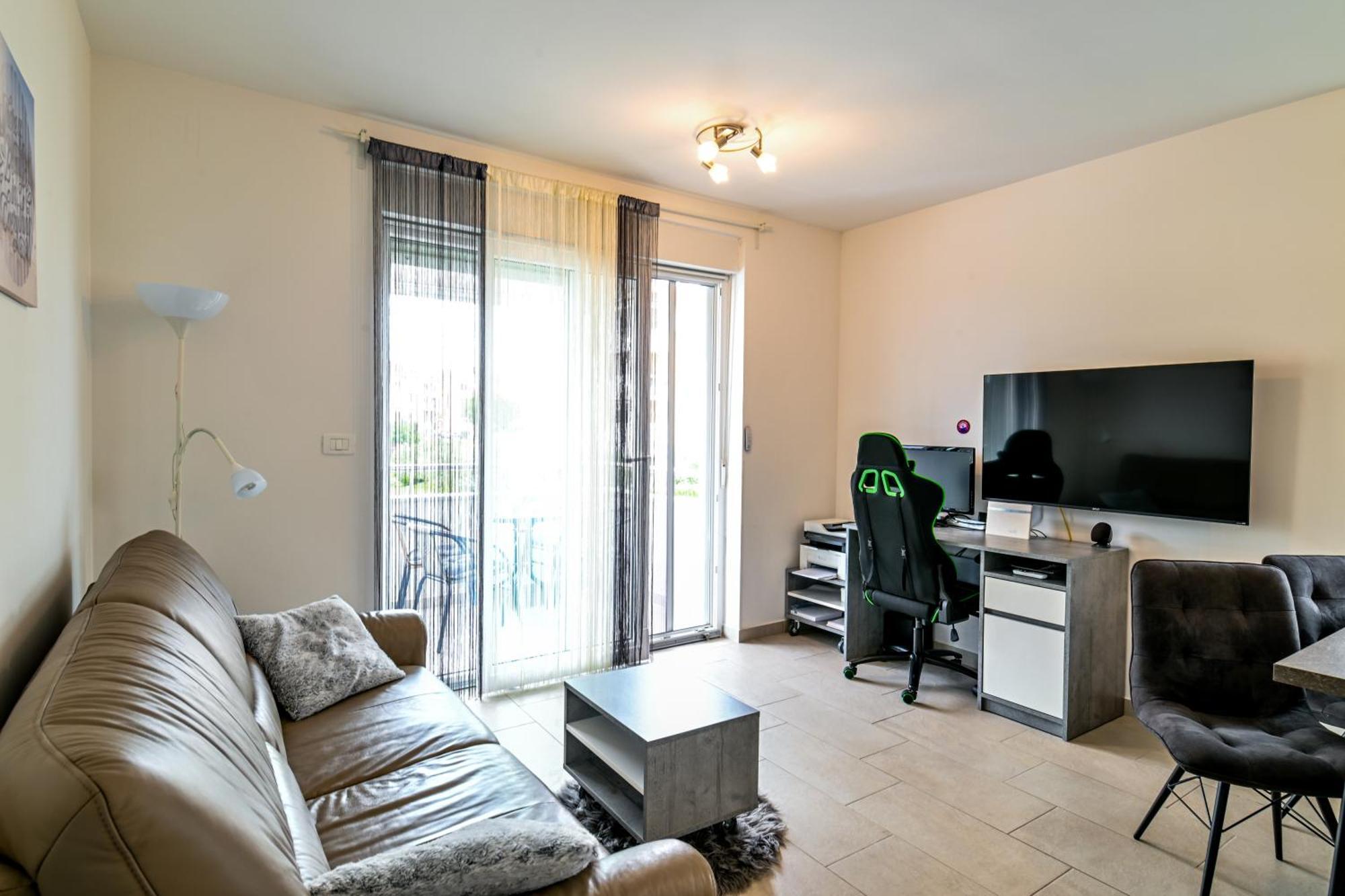 Apartment Uma Umag Exteriör bild